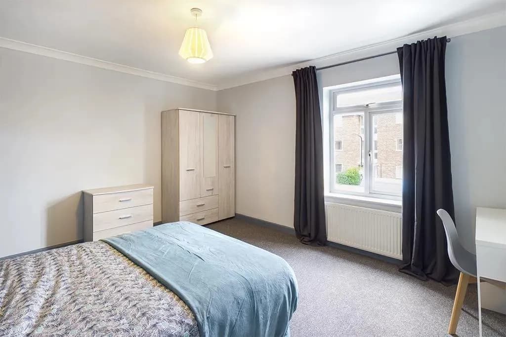 🏡 Premium 3-Bedroom Property to Rent in Southampton
