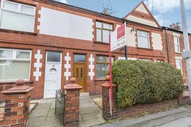 🏡 Spacious 2-Bedroom Property to Rent in Preston