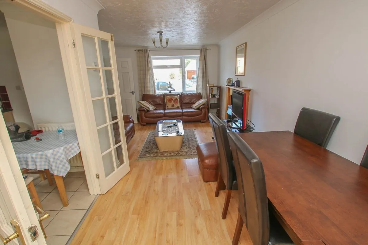 🏡 Elegant 3-Bedroom Detached House to Rent in King's Lynn