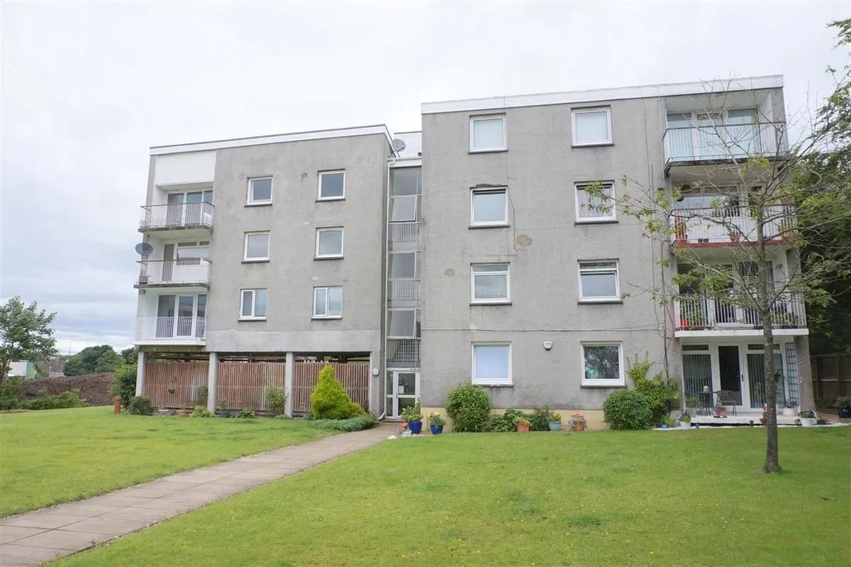 🏢 Stylish 2-Bedroom Flat to Rent in East Kilbride