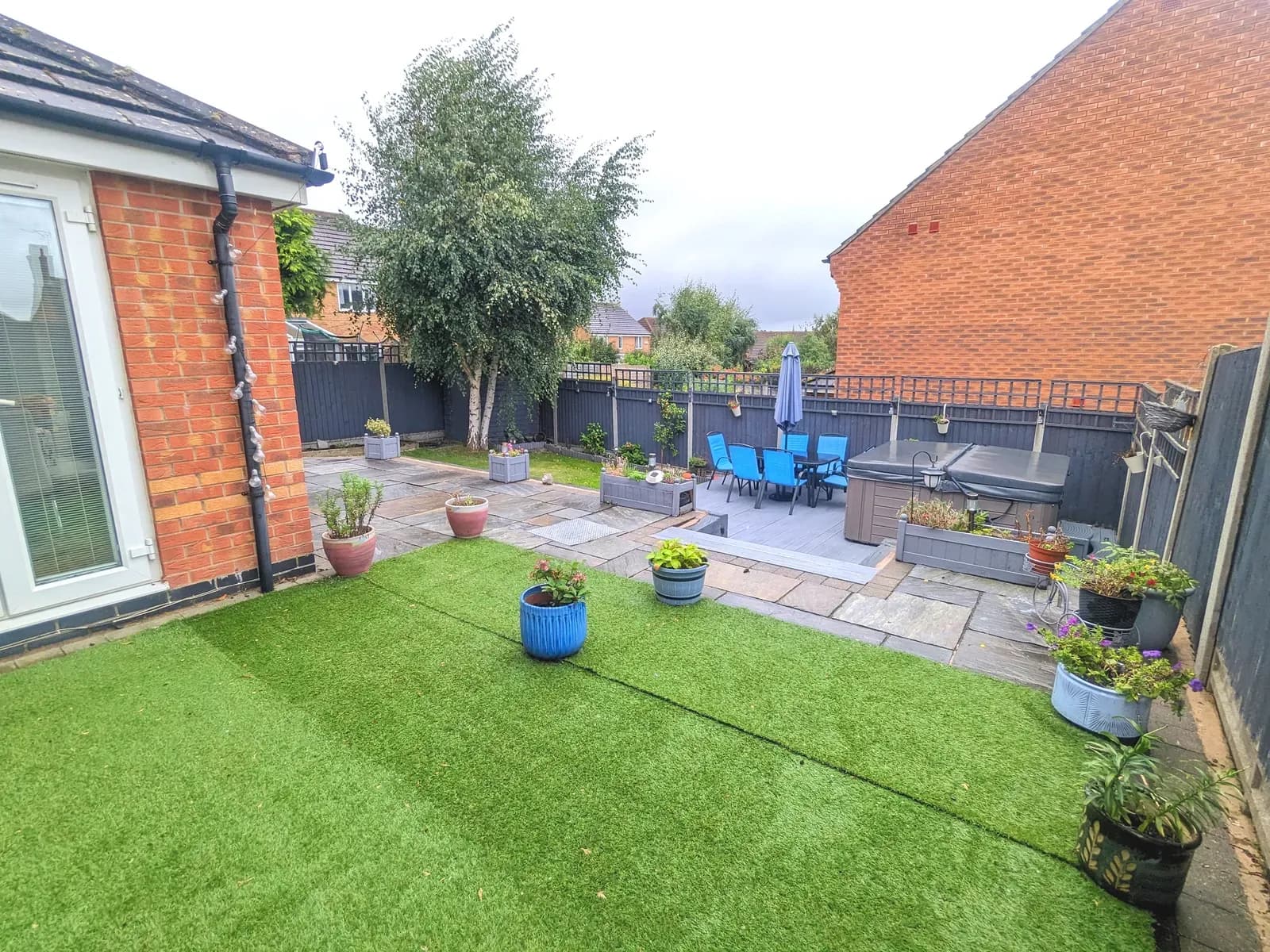 🏡 Spacious 4-Bedroom Detached House to Rent in Grantham
