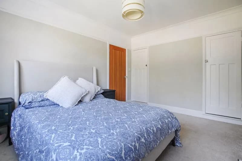 🏡 Well-Presented 3-Bedroom Semi-Detached House to Rent in Bexley
